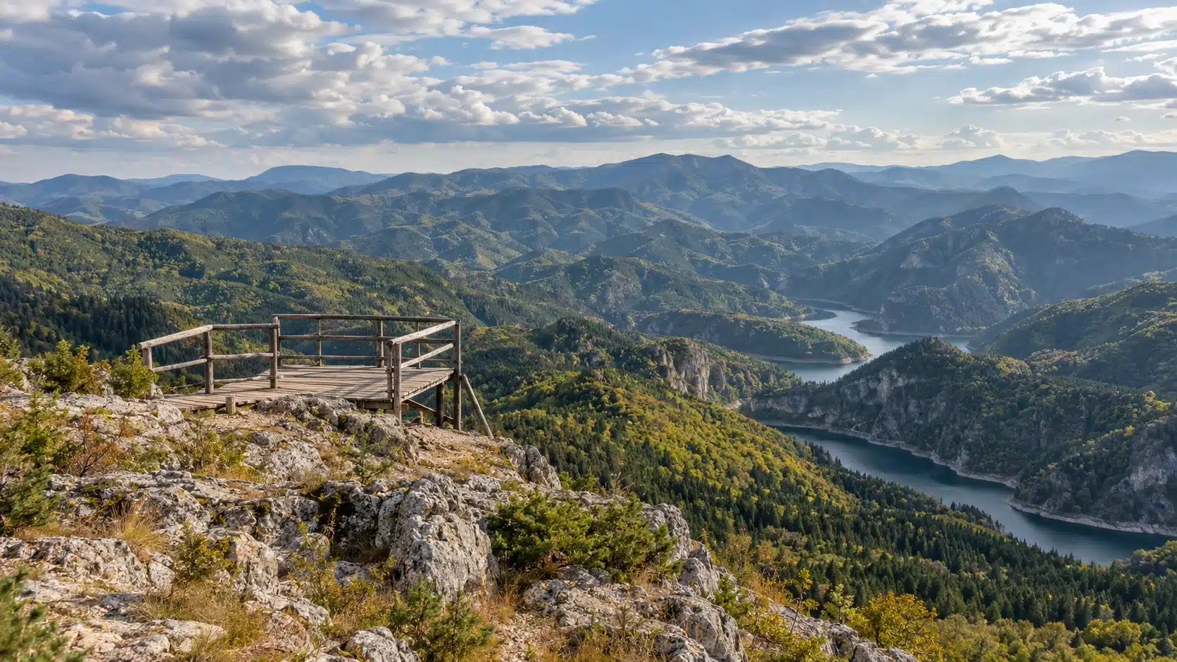 Панорамни площадки в Западните Родопи